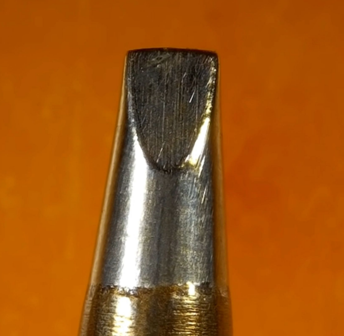 Why is the soldering iron tip not tinned?